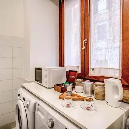 Popolo - Lovely Lägenhet Rom