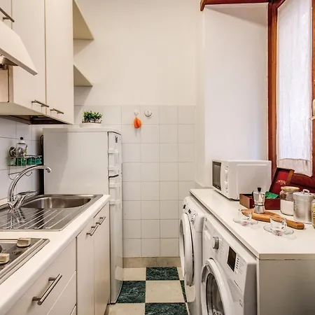 Popolo - Lovely Lägenhet *