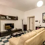 Popolo - Lovely Appartement
